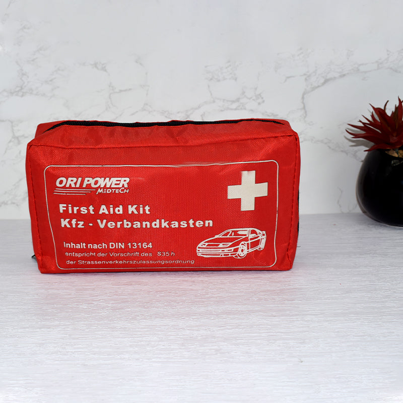 Side of German Standard Auto Kit DIN 13164 First Aid Kit Set